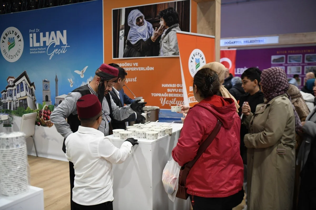 Yeşilyurt Belediyesinin İstanbul'daki tanıtım standı ziyaretçilerini ağırlıyor 2