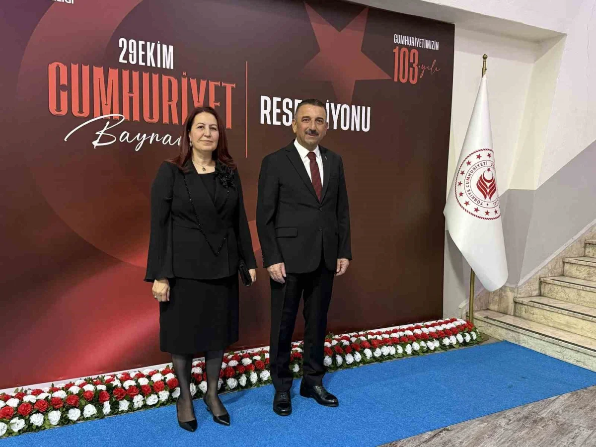 Zonguldak'ta Cumhuriyet Bayramı resepsiyonu: Vali Hacıbektaşoğlu'ndan birlik mesajı 5