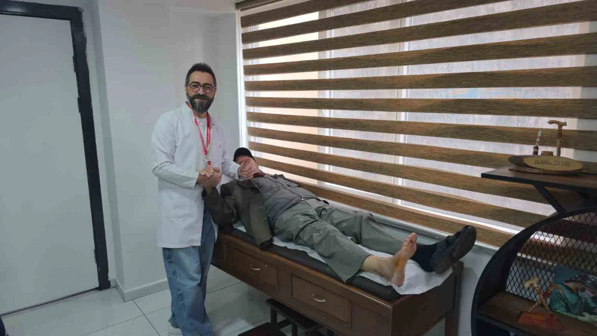 Zonguldak'ta bacağı kesilmekten kurtarılan emekli madenci yapay deriyle sağlığına kavuştu 3