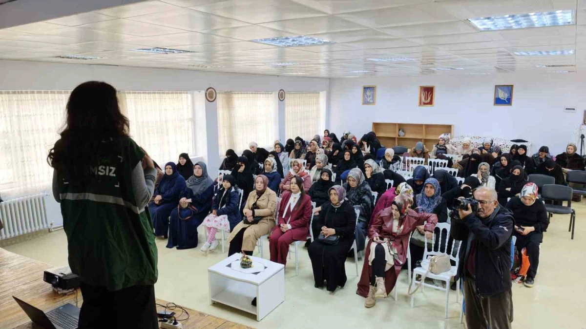 Muş'ta annelere madde bağımlılığına karşı koruma eğitimi 4
