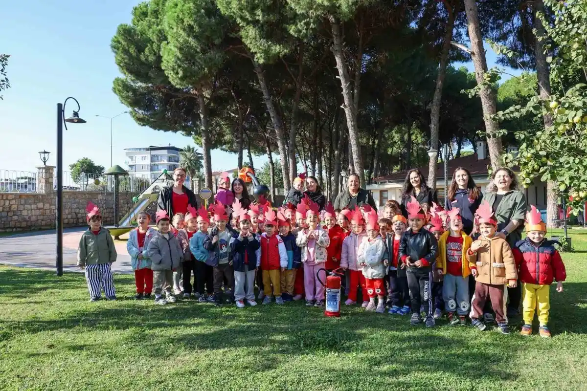 Aydın'da minik öğrencilere yangın ve acil durum eğitimi verildi 4