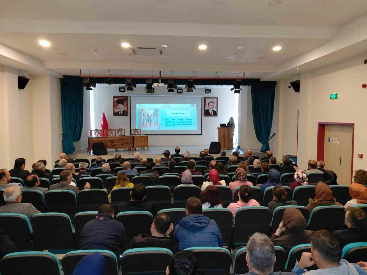 Tokat'ta 584 eğitimciye kapsamlı okul güvenliği semineri 2