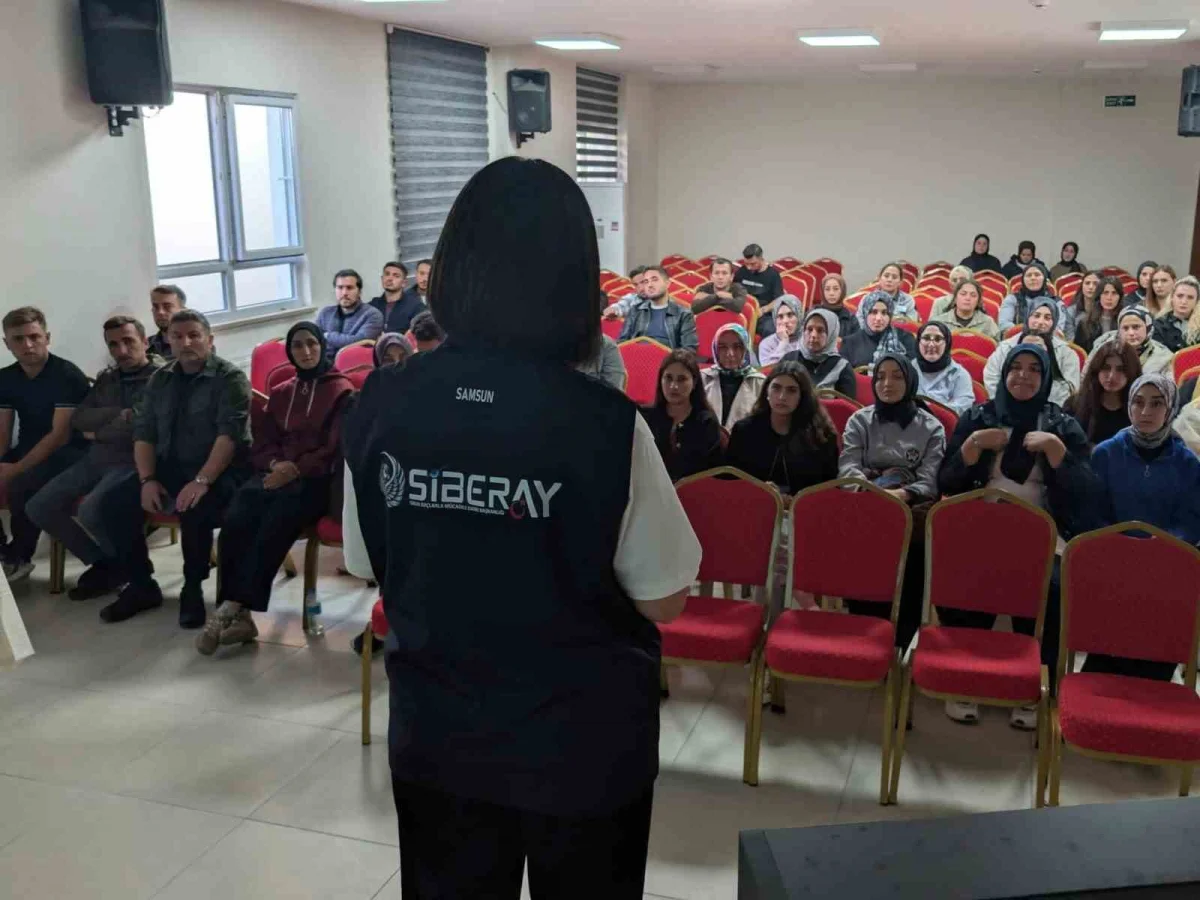 Samsun'da okul bahçe görevlilerine kapsamlı güvenlik ve iletişim eğitimi 4
