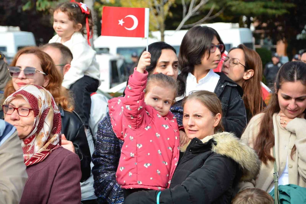 Çorum'da 29 Ekim Cumhuriyet Bayramı törenle kutlandı 4