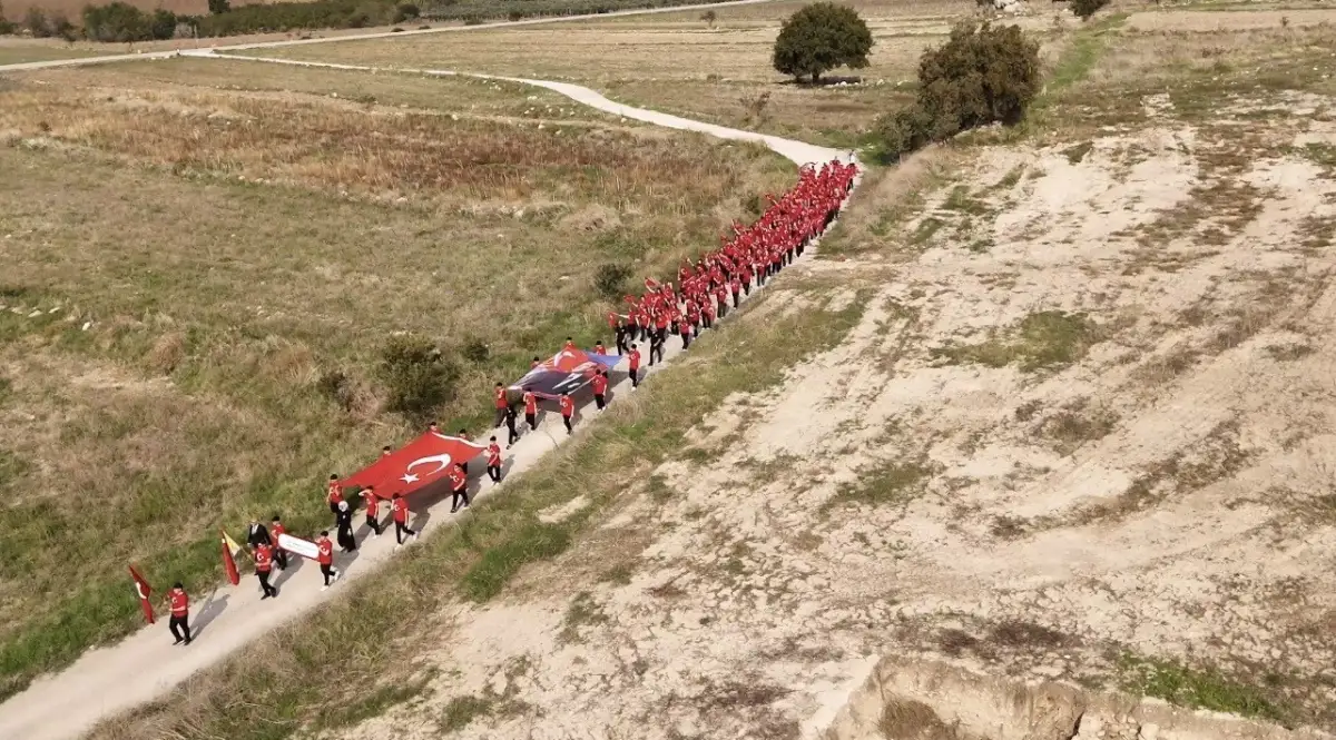 Osmaniye'de 103 öğrenci Cumhuriyet coşkusunu Kastabala Antik Kenti'nde yaşadı 5