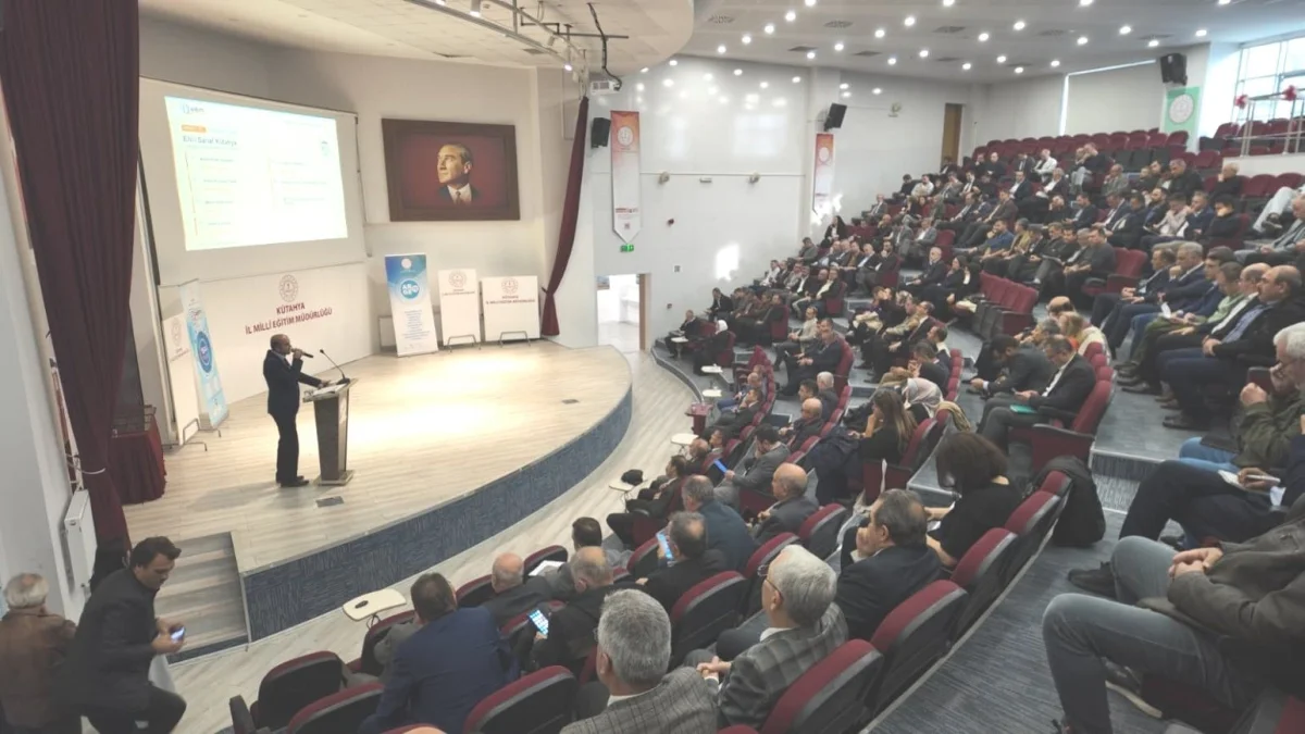 Kütahya'da 43 Adım Projesi için okul müdürleri toplandı 3