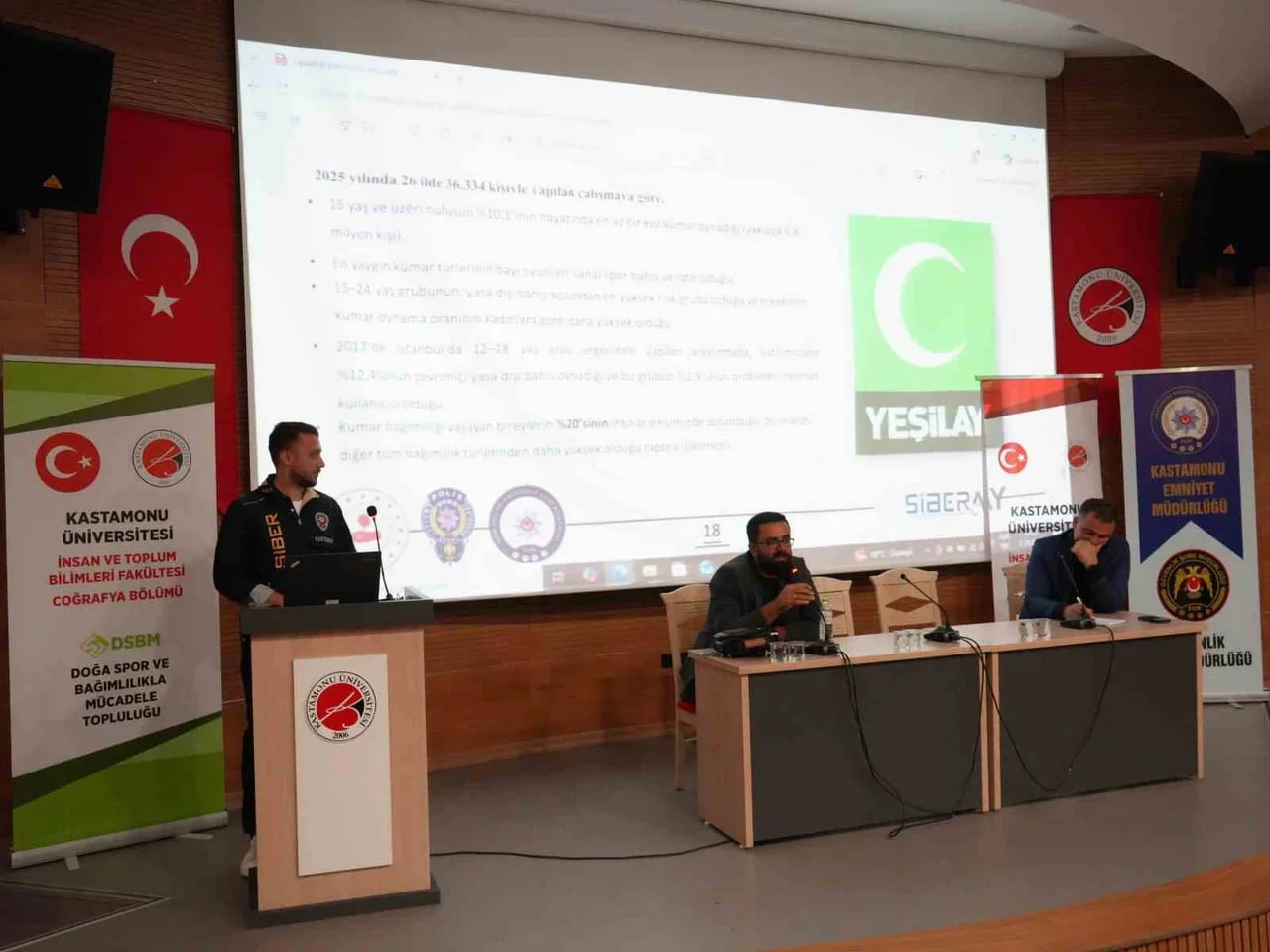 SİBER SUÇLARLA MÜCADELE ŞUBE MÜDÜRLÜĞÜ PERSONELİ MURAT PİŞKİN İSE ÖĞRENCİLERİ SOSYAL MEDYA...