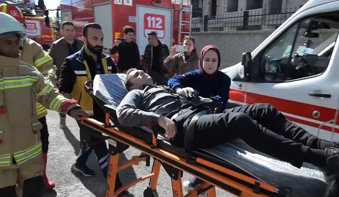 Kars Emniyeti'nde gerçeği aratmayan yangın tatbikatı 1