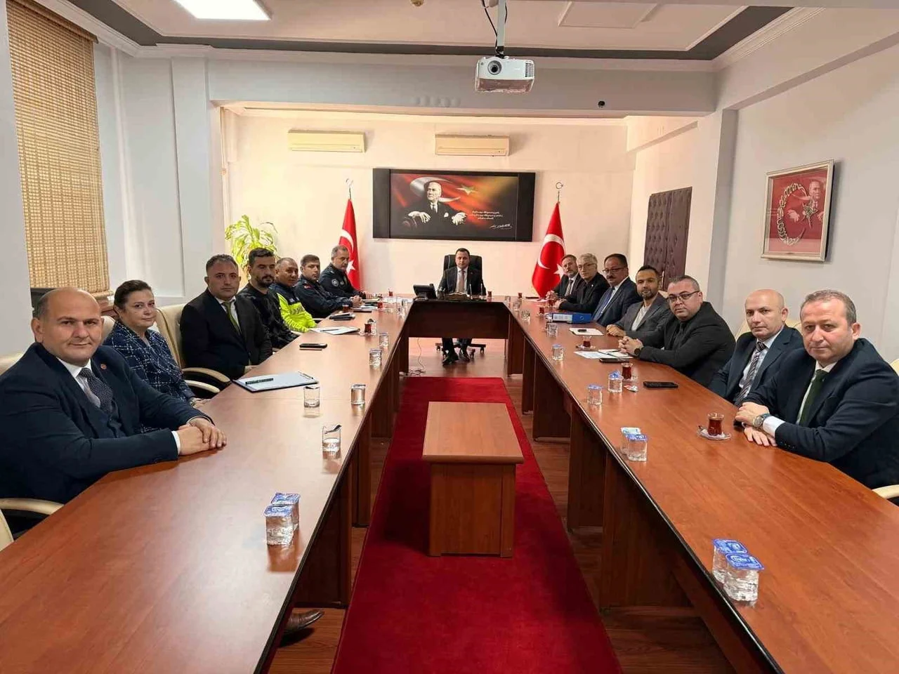 AKÇAKOCA’DA ÜNİVERSİTE ÖĞRENCİLERİNİN EĞİTİM HAYATLARINI GÜVENLİ VE HUZURLU BİR ORTAMDA...