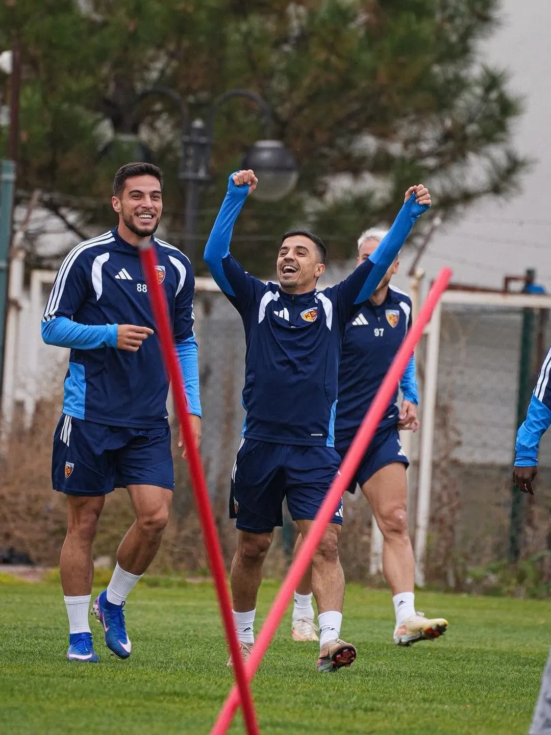 Zirve takibindeki Kayserispor, Muğlaspor maçına hazırlanıyor 1