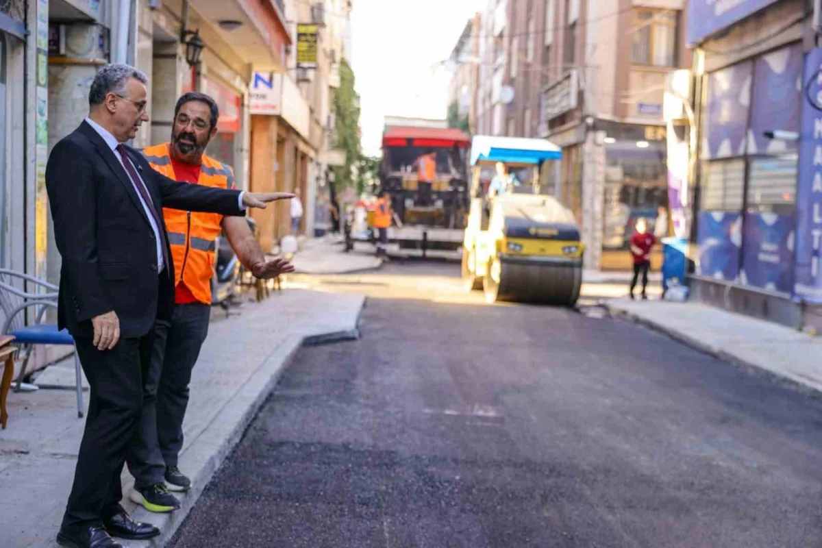 İlkadım'da Saadet Caddesi sıcak asfalta kavuştu 1