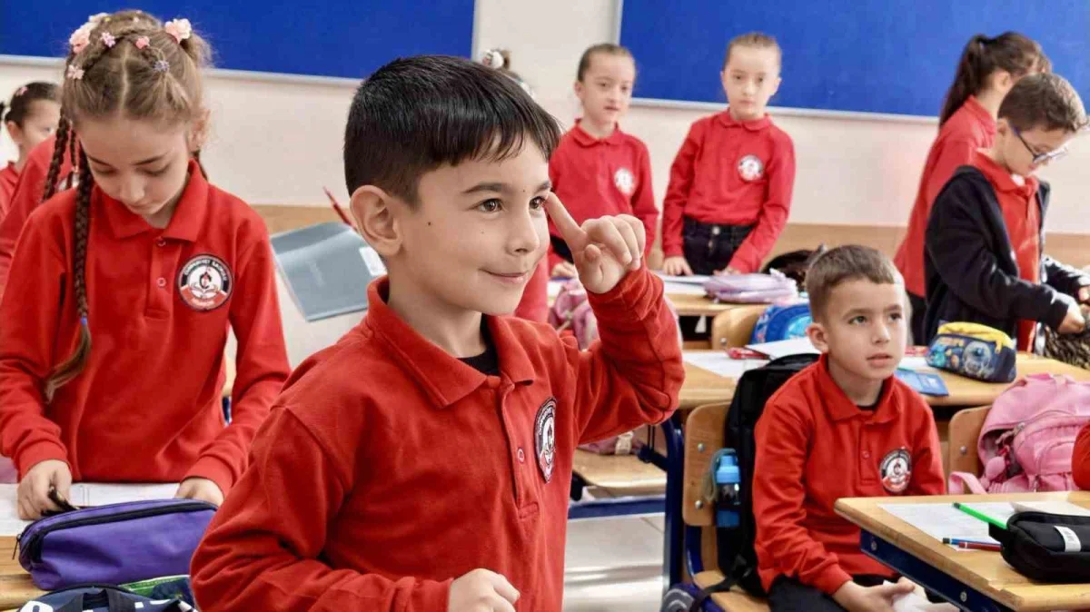Hisarcık'ta ilkokul öğrencilerinin mektuplarına ilçe protokolünden yanıt 3