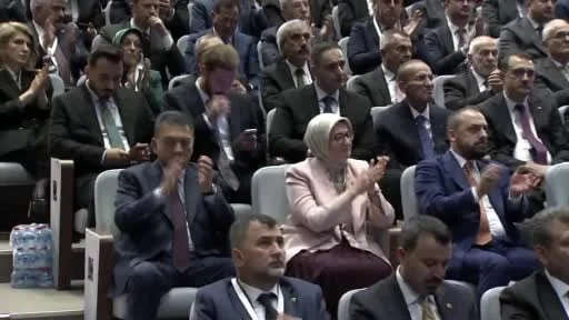 Cumhurbaşkanı Erdoğan: "Finans piyasalarının bu krizden daha güçlü, daha sağlıklı çıkabilmesi için...