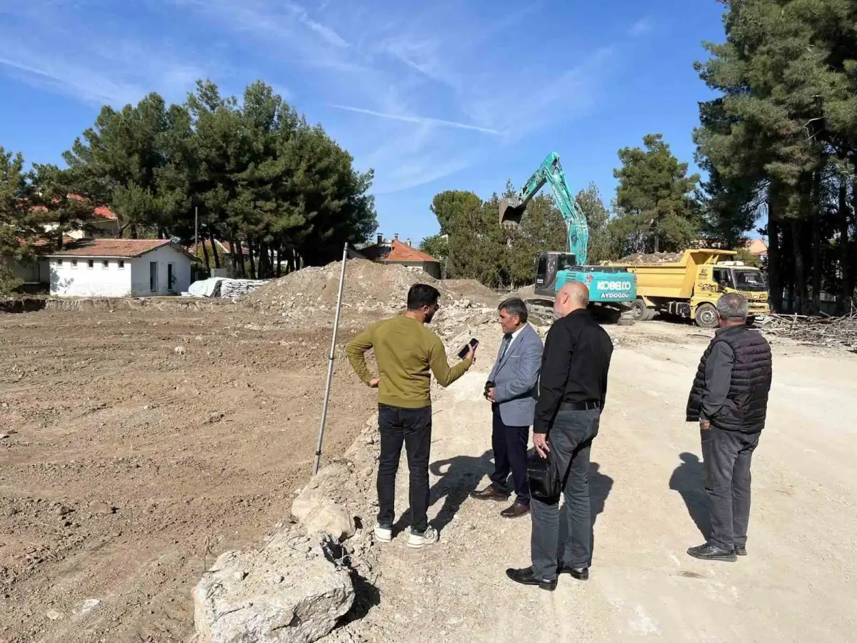 Çivril Karayahşiler'de modern eğitim yerleşkesi yükseliyor 3