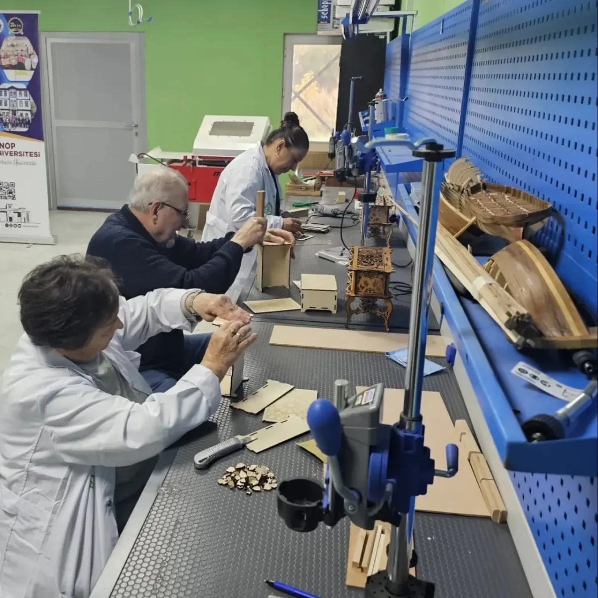 Sinop'ta 3. Yaş Üniversitesi öğrencileri ahşap işlemeciliğiyle tanıştı 2