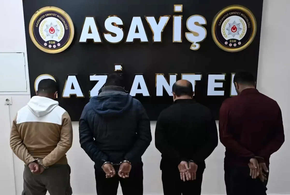 Gaziantep'te özel harekat destekli hırsızlık operasyonu: 4 şüpheli yakalandı 4