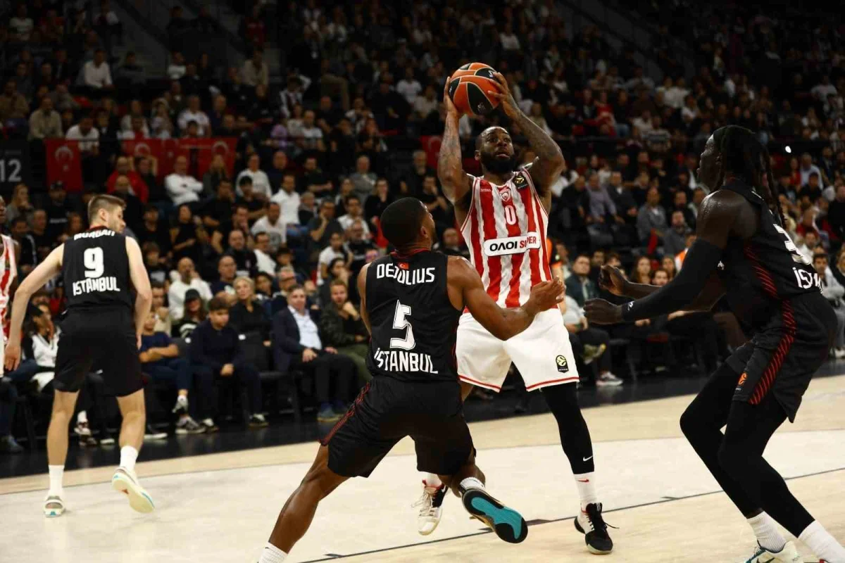 Euroleague'de Beşiktaş sahasında Olympiakos'a 81-73 mağlup oldu 1