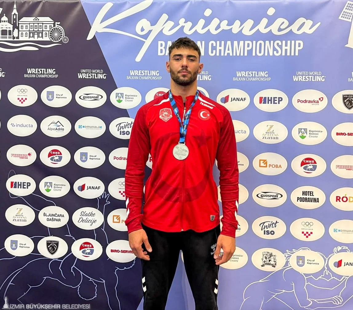 İZMİR BÜYÜKŞEHİR BELEDİYESİ SPOR KULÜBÜ GÜREŞÇİSİ MUHAMMED EMİN UYUMAZ, U20 GREKOROMEN GÜREŞ...