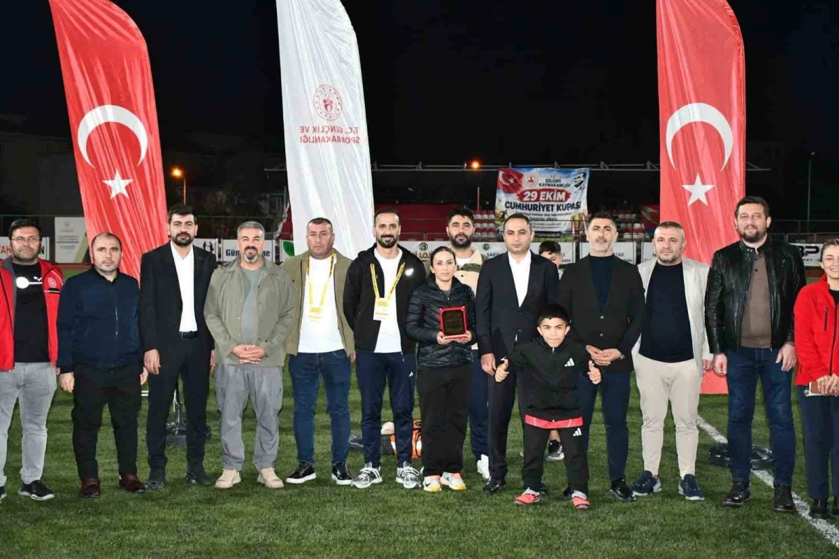 Silopi'de 29 Ekim Cumhuriyet Kupası sahibini buldu 5