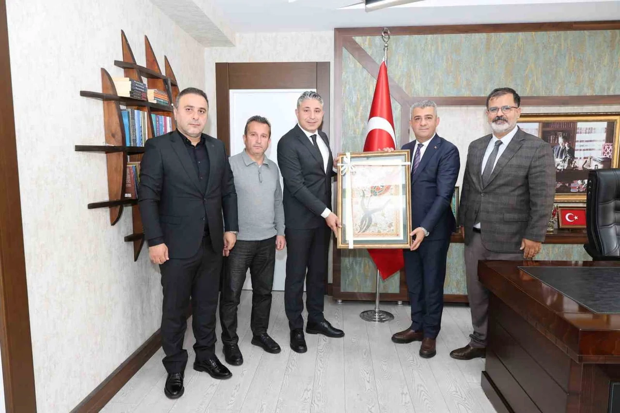 "BİZİM GÖK KUBBEMİZ" PROJESİ KAPSAMINDA İSTANBUL’DAN ERZURUM’A GELEN İLÇE MİLLÎ EĞİTİM MÜDÜRLERİ...