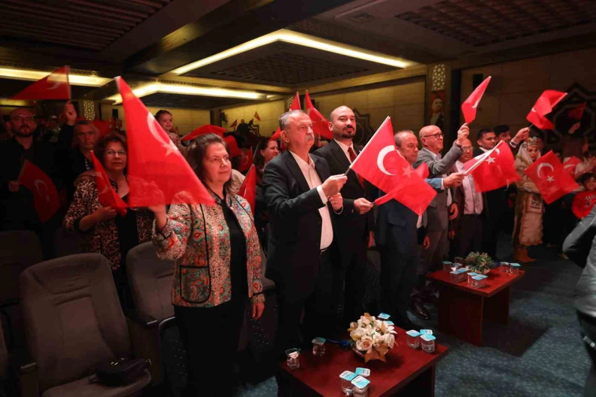 Yunusemre'de Cumhuriyet Bayramı sanat ve müzik dolu etkinliklerle kutlandı 1