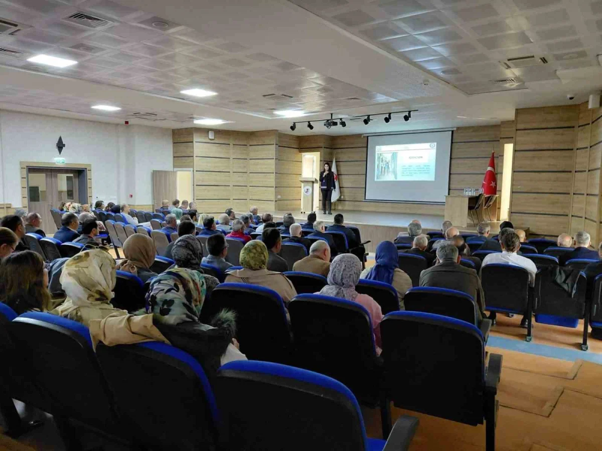 Tokat'ta 584 eğitimciye kapsamlı okul güvenliği semineri 4
