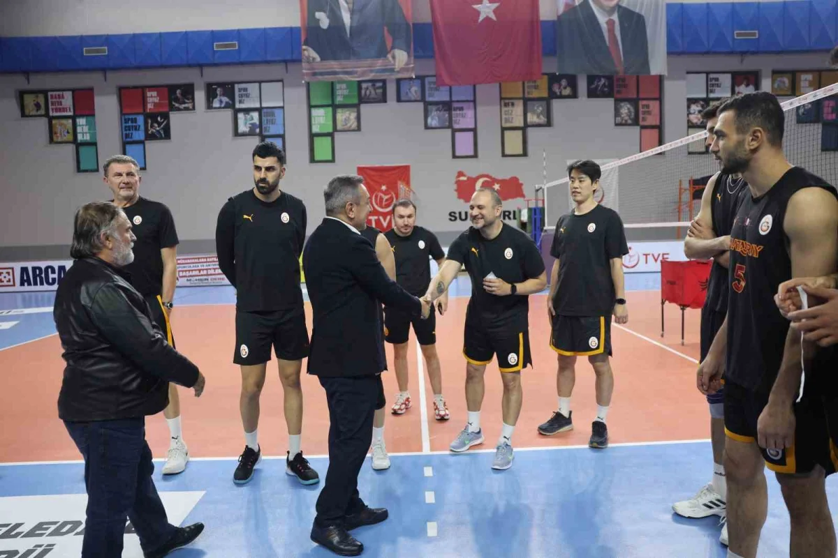Başkan Muhsin Dere'den maç öncesi Sungurlu Belediyespor ve Galatasaray'a ziyaret 4