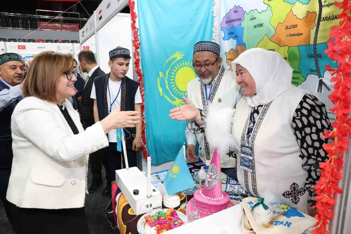 Gaziantep'te Türk dünyasının gençleri bilim ve teknoloji için buluştu 4
