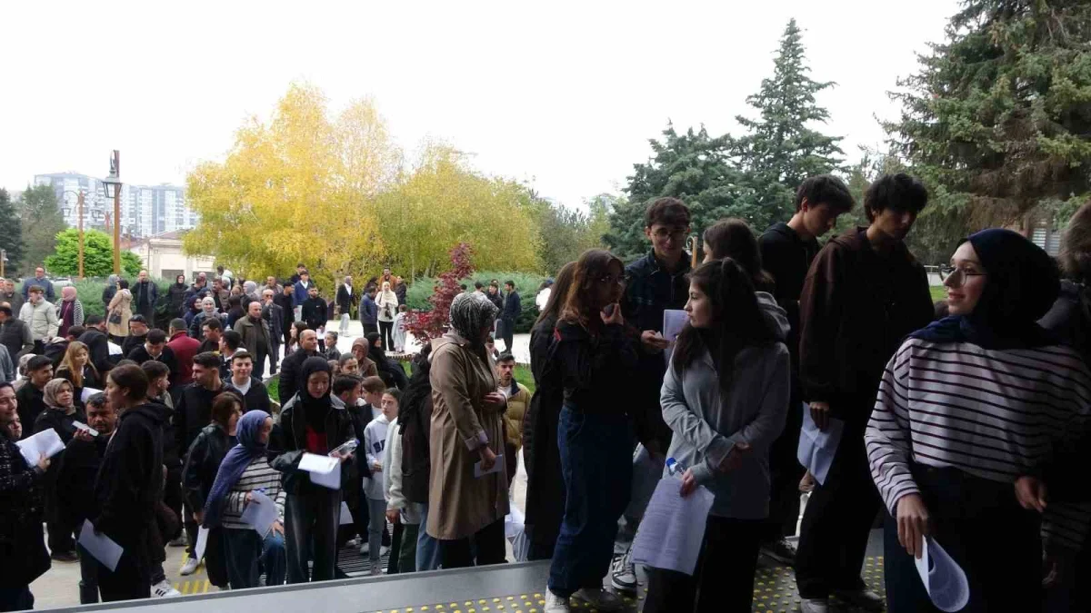 Kastamonu'da 17 bin adayın KPSS ortaöğretim heyecanı başladı 4