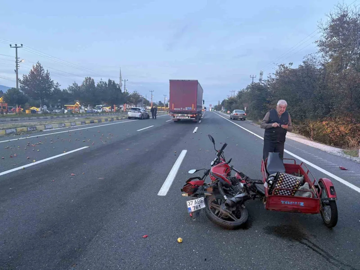 Kastamonu'da otomobil ile sepetli motosiklet çarpıştı: 1 yaralı 1