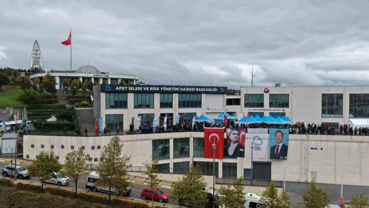 Balıkesir'de Afet Koordinasyon Merkezi hizmete açıldı 2