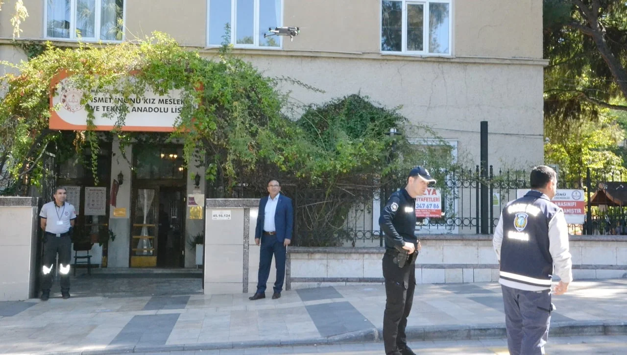 İÇİŞLERİ BAKANLIĞI KOORDİNESİNDE ÇOCUK VE GENÇLERİN DAHA GÜVENLİ ORTAMLARDA EĞİTİM GÖRMELERİNİ...