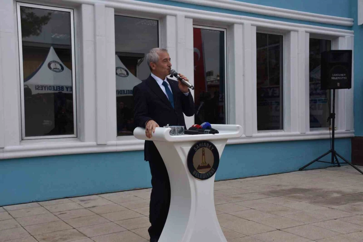 Şahinbey Belediyesi Gaziantep Üniversitesi kampüsünde Genç Ofis açtı 5