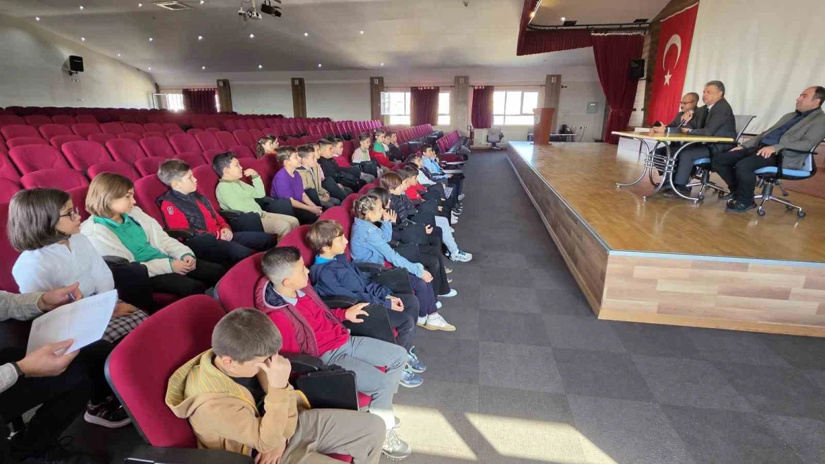 Nazilli'de "Öğrencilerle El Ele" projesiyle ilkokul öğrencileri dinlendi 5