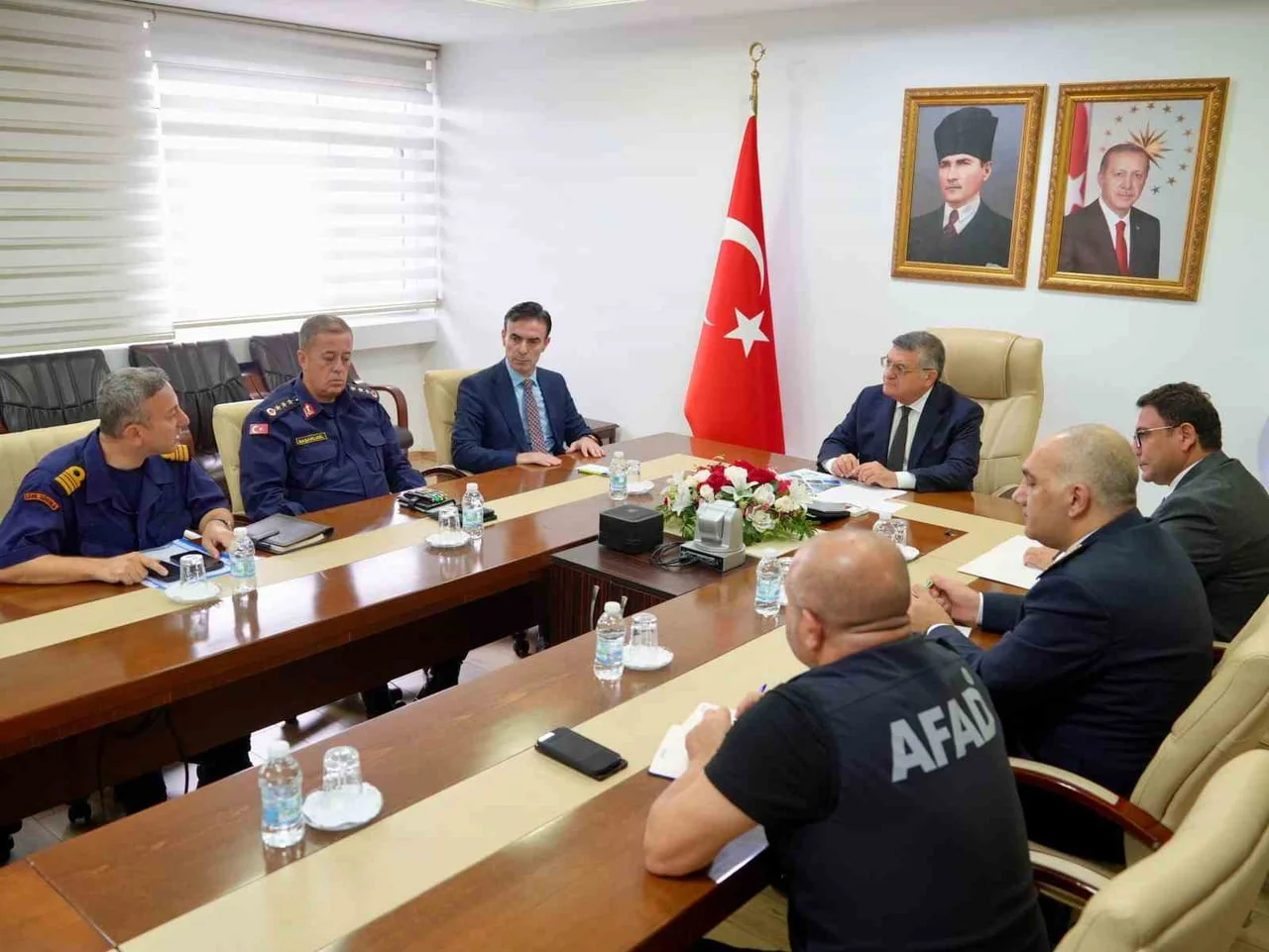 SİNOP VALİSİ MUSTAFA ÖZARSLAN BAŞKANLIĞINDA DÜZENLENEN ARAMA KURTARMA KOORDİNASYON TOPLANTISI'NDA...