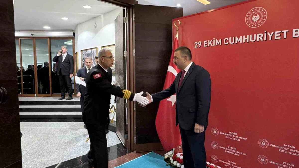 Zonguldak'ta 29 Ekim Cumhuriyet Bayramı tebrikat töreni düzenlendi 4