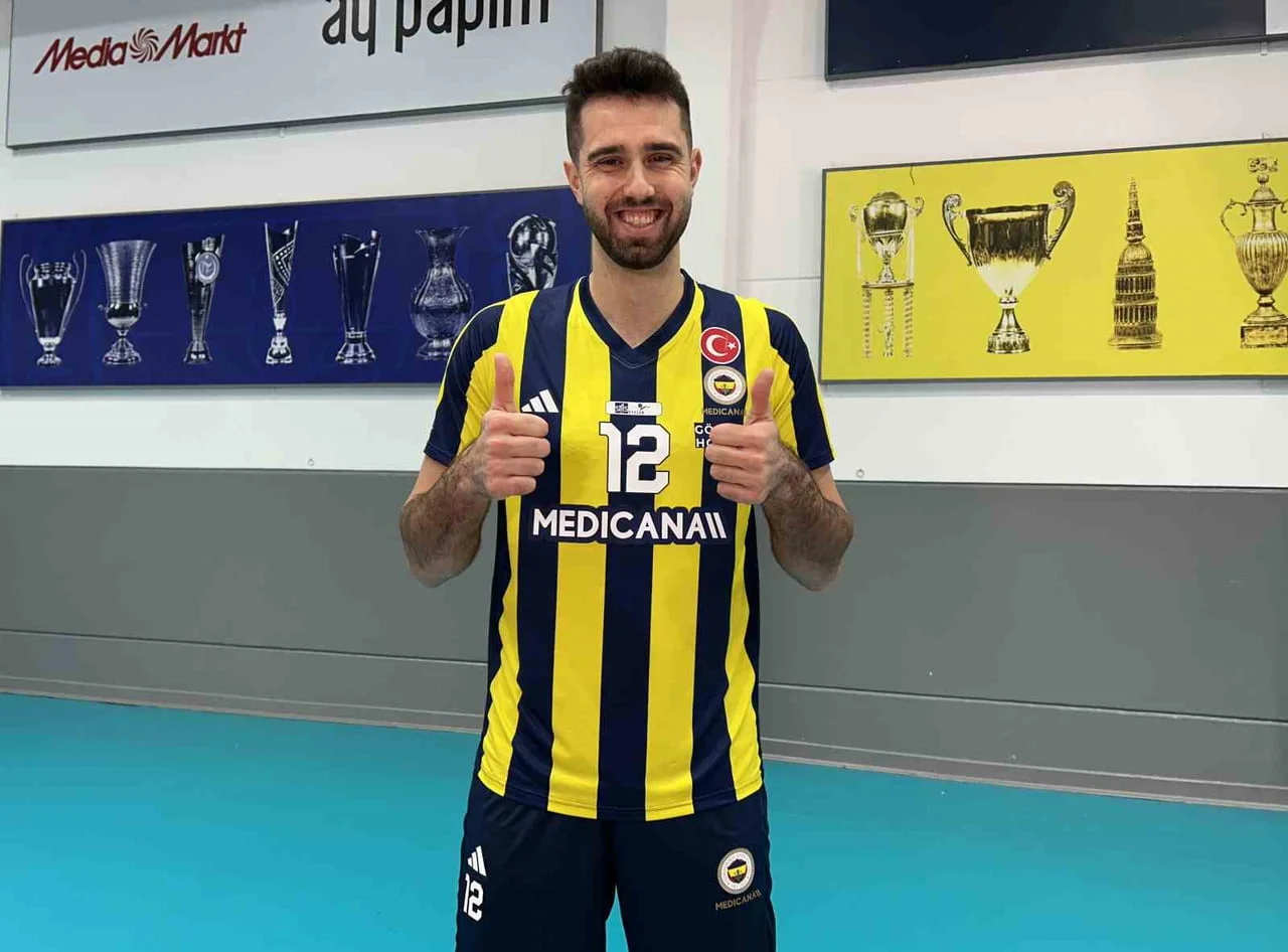 FENERBAHÇE’NİN MİLLİ VOLEYBOLCUSU ADİS LAGUMDZİJA AÇIKLAMALARDA BULUNDU