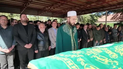 10 yıl sonra aynı şehir, aynı acı: Şehit polisin kardeşi de trafik kazasında hayatını...