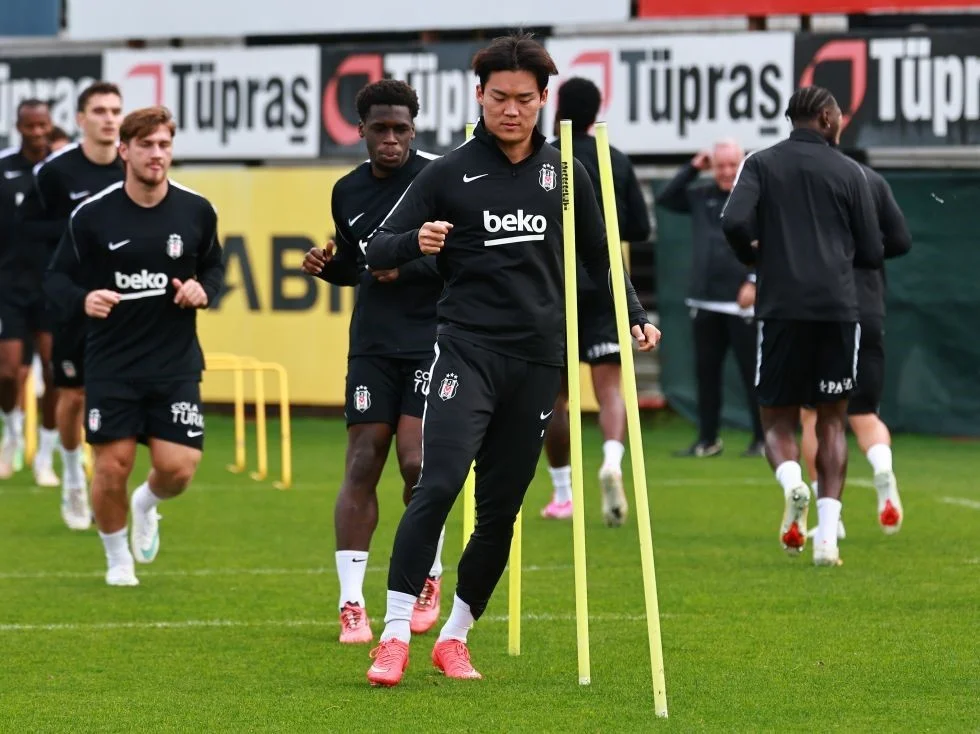 Beşiktaş, Başakşehir maçı hazırlıklarına izin dönüşü başladı 1