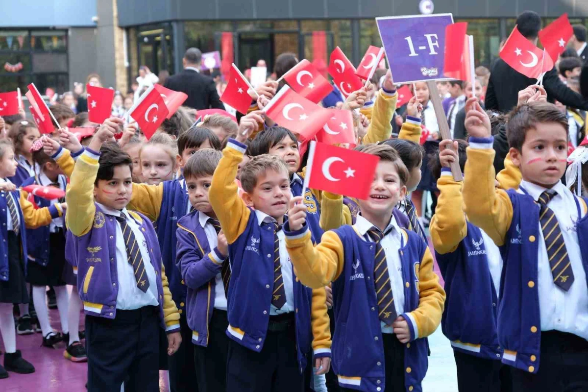 Şahinkaya Eğitim Kurumları'nda 103. yıl Cumhuriyet Bayramı coşkusu 2
