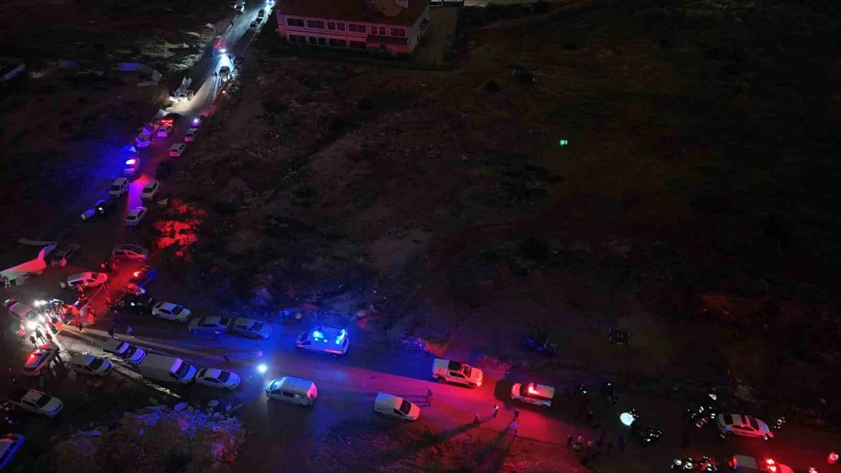 Antalya'da hortumun vurduğu konteynerlerde bilanço netleşti: 4 ölü, 1 yaralı 3
