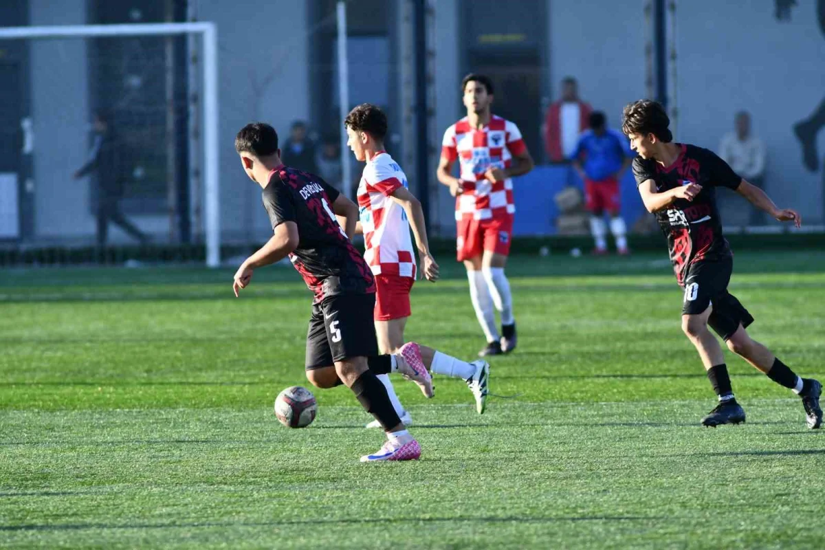 Kayseri U19 Ligi'nde Sungur FK farklı kazandı 1