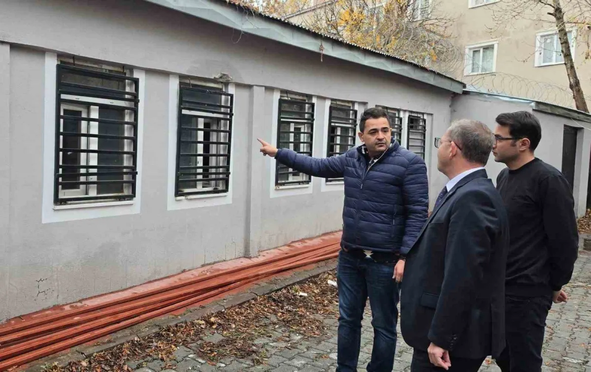 Kars Valisi Polat, GÖKSEM'deki bakım ve onarım çalışmalarını inceledi 3