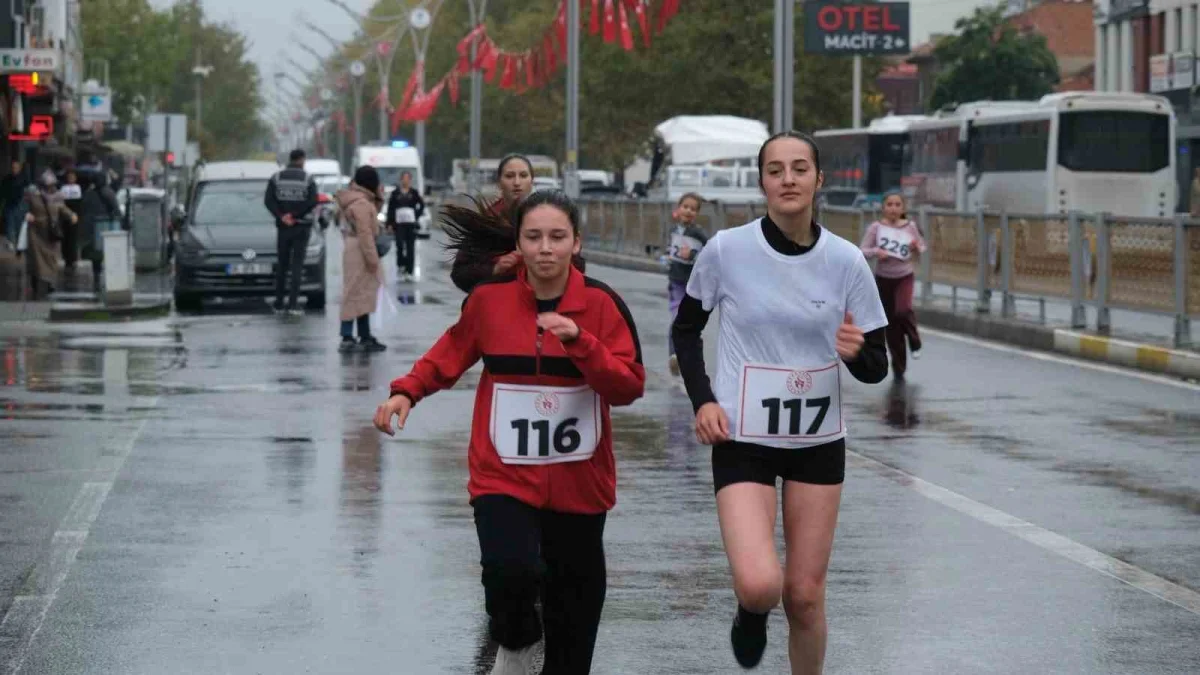 Erzincan'da Cumhuriyet Kupası heyecanı: 168 sporcu mücadele etti 4
