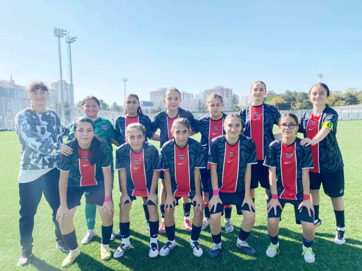 Kılıçaslan Yıldızspor sahadan 7-3'lük galibiyetle ayrıldı 3