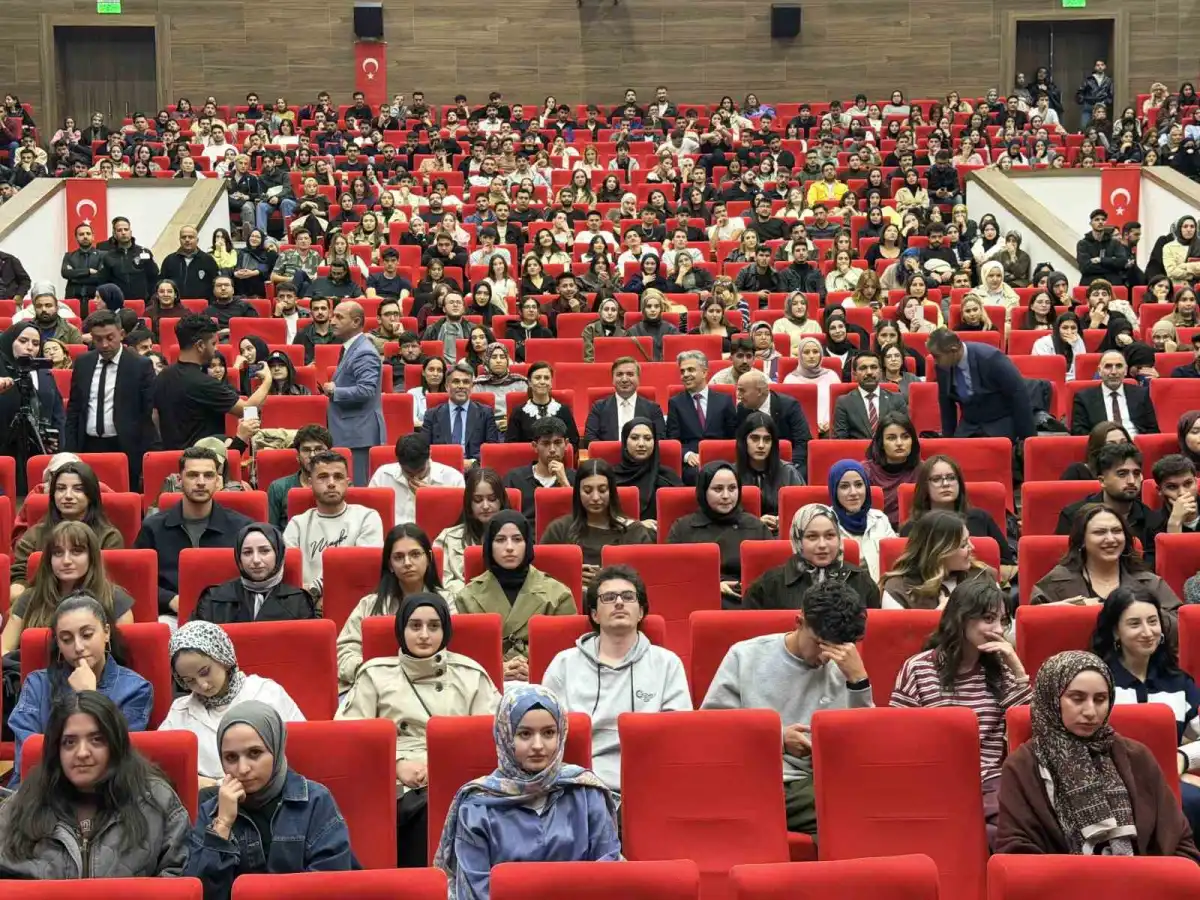 Erzincan'da üniversite öğrencilerine iş fırsatı: 869 asil aday kura ile belirlendi 1