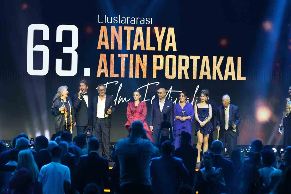 63. Antalya Altın Portakal Film Festivali'nde onur ve emek ödülleri sahiplerini buldu 1