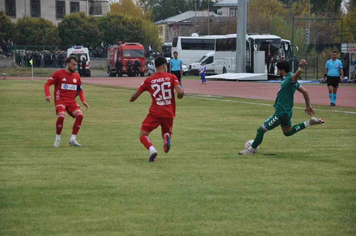 Kars 36 Spor kupaya veda etti: Antalyaspor sahadan 2-0 galip ayrıldı 2