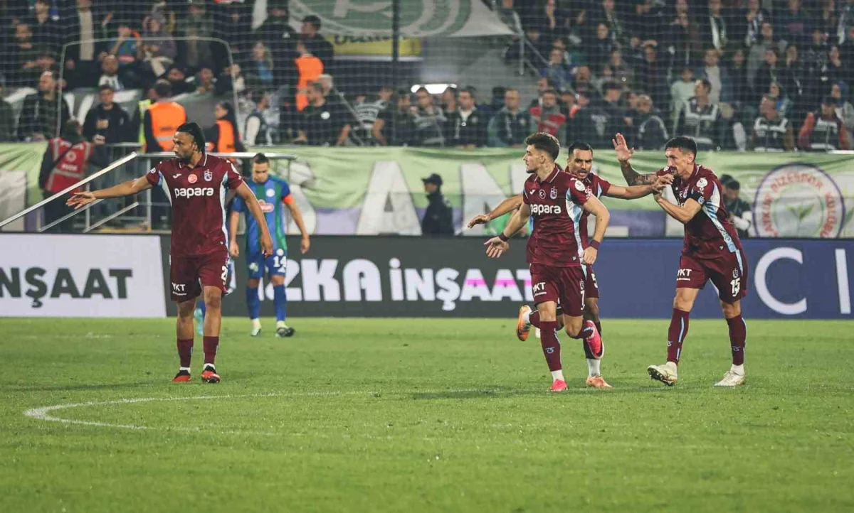 Rize'de 7 gollü derbide Trabzonspor kazandı 2