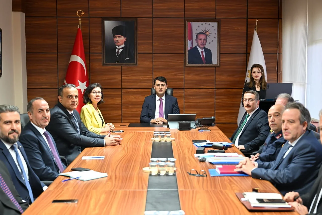 UŞAK’TA ÇOCUKLARIN EĞİTİM SÜREÇLERİNİN GÜVENLİĞİNE YÖNELİK KURUMLAR ARASI İŞ BİRLİĞİNİN...